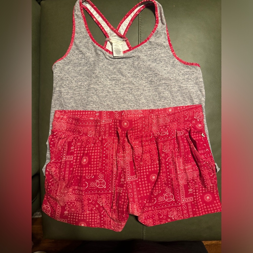 Lucky Brand Gray and Red Pajama Set, XL
